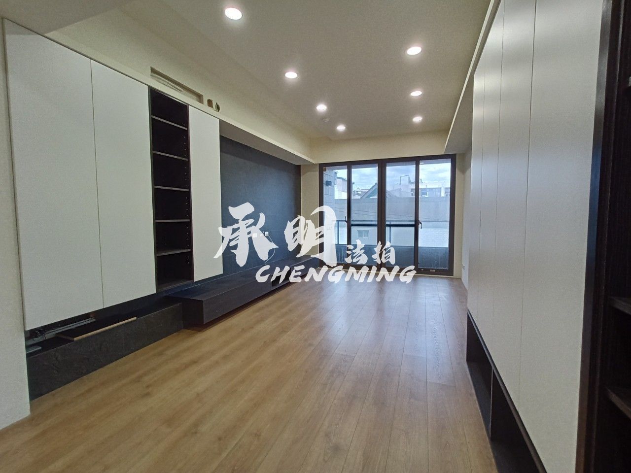 烏日┃森之翼┃三房+平車┃法拍交屋實照交屋照片