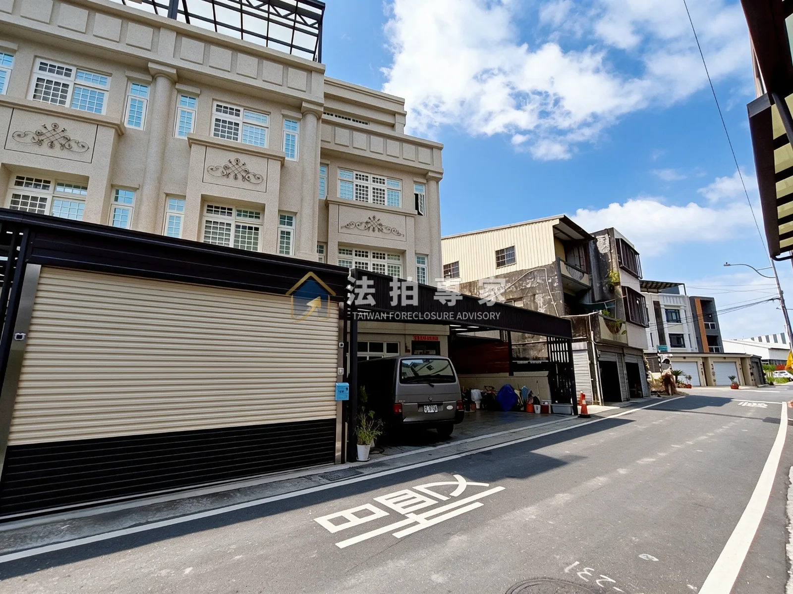 彰化大村・擺塘巷・大面寬臨路別墅照片 1