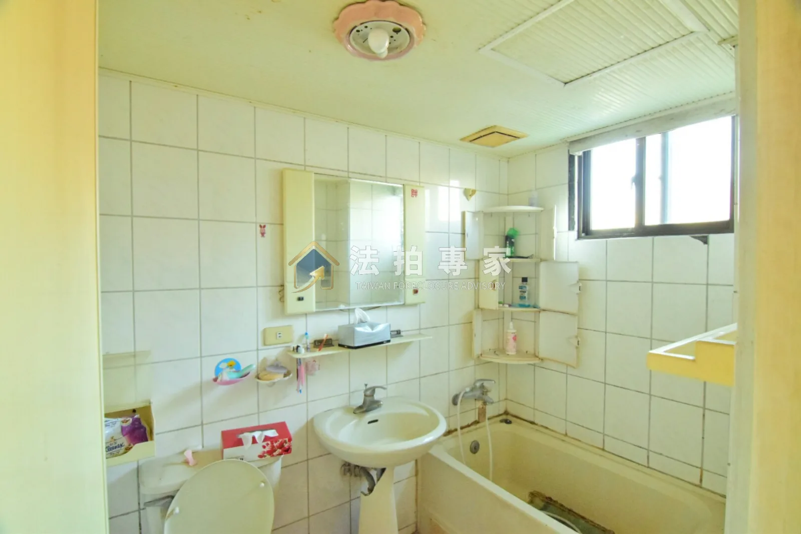 太平┃愛人同志┃1+2樓住家┃法拍交屋實照交屋照片縮圖 2