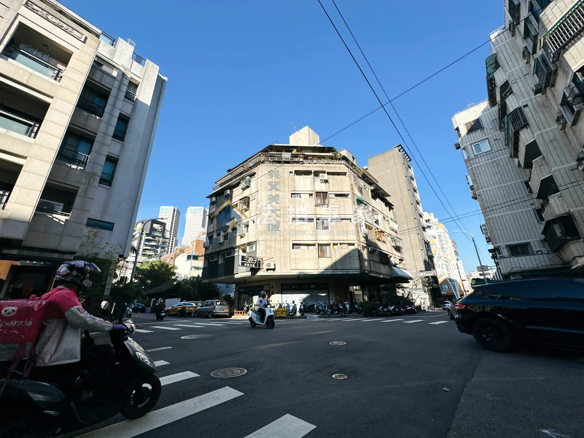 西區・勤美電梯收租雙套房照片 2縮圖