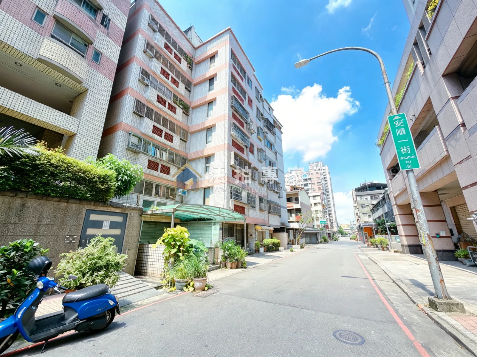 北屯．安順一街．一樓住家店面附雙車位照片 4縮圖