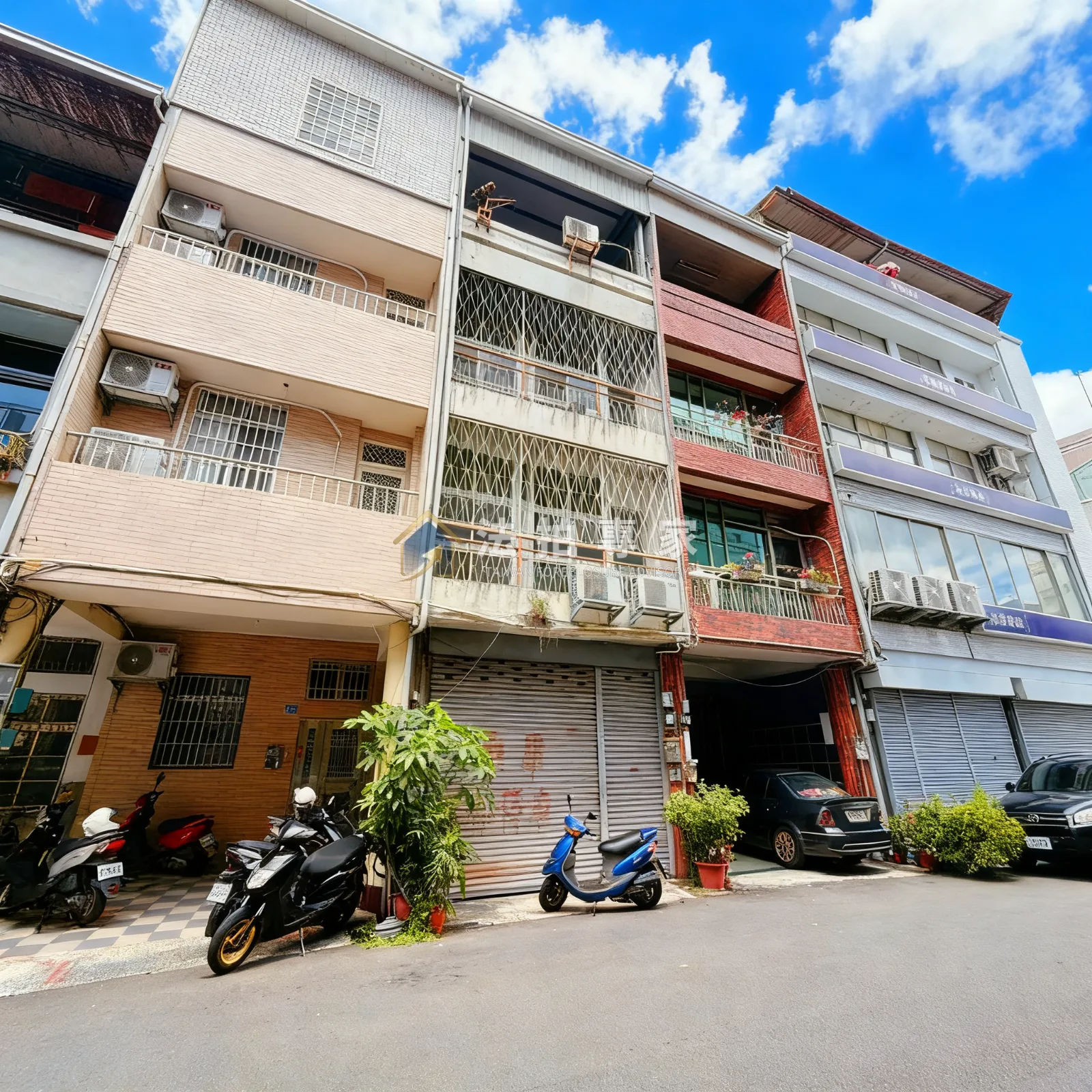 西區・福龍街・四樓透天店面照片 3縮圖