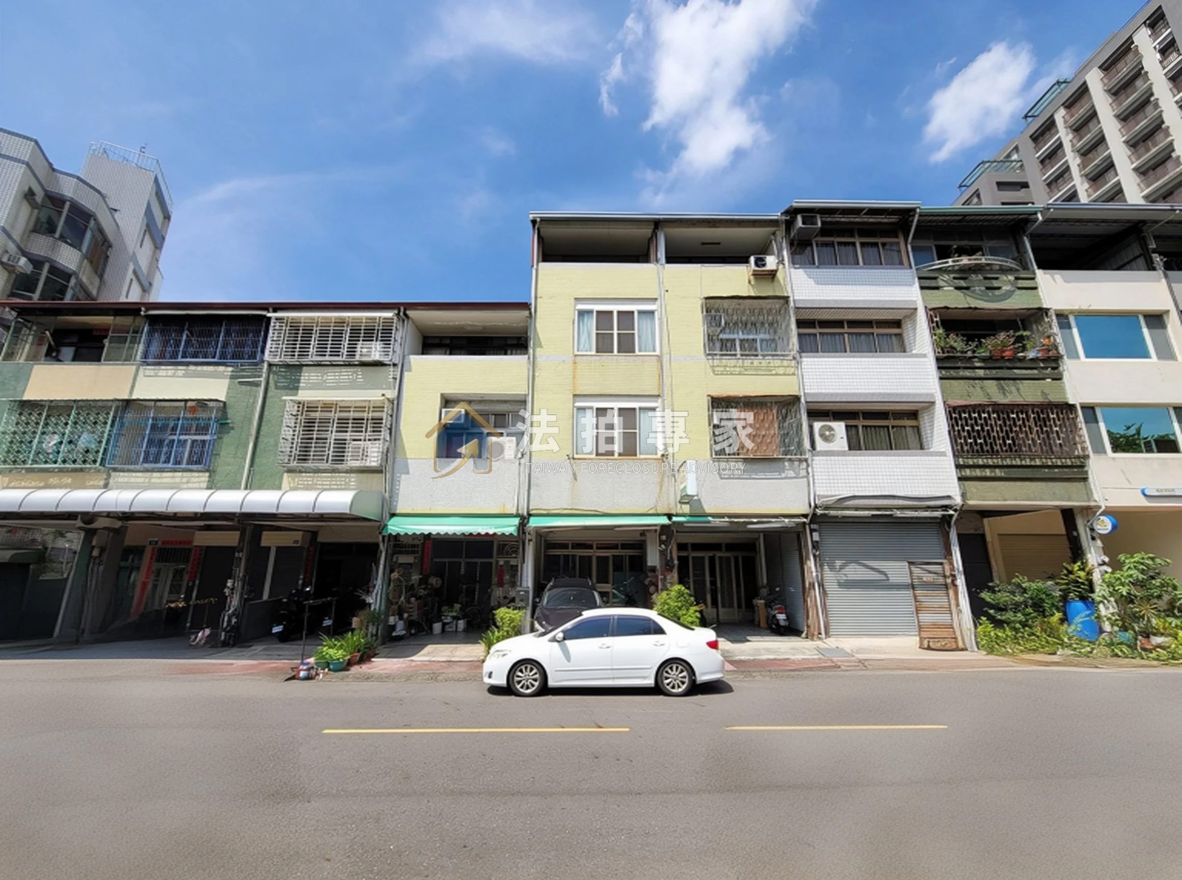南區・柳川西路・四樓透天店面照片 1