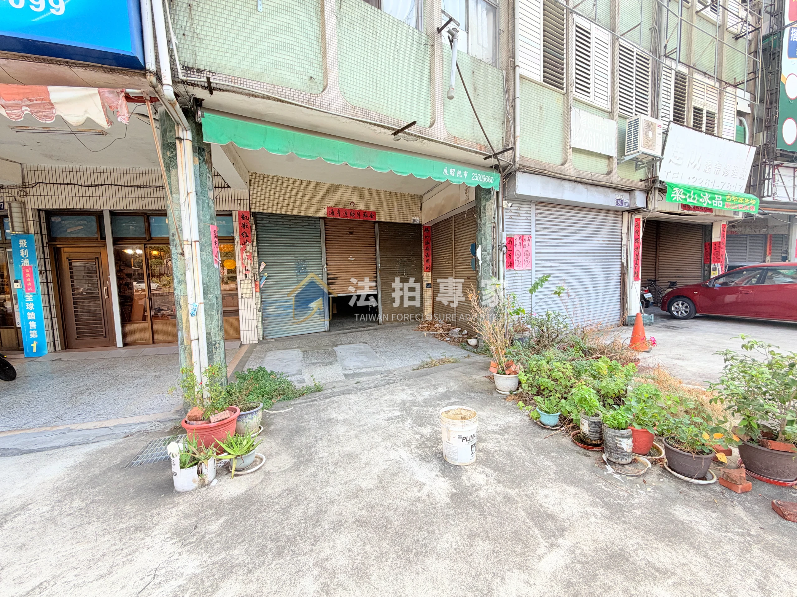 南區 ・建成路・四樓透天店面照片 3縮圖
